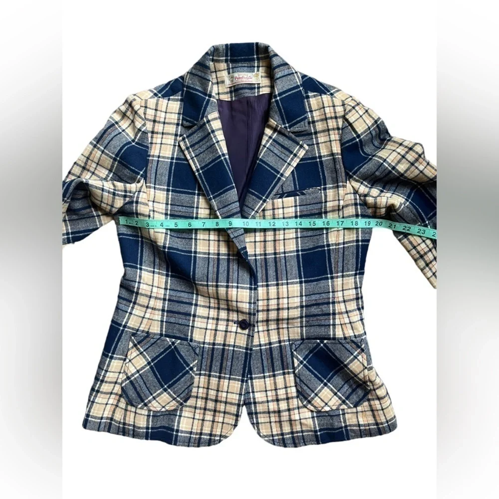 Pendleton Vintage 100% Pure Virgin Wool Plaid Jacket size 15/16
